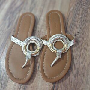 See By Chloé Womens Size 39 Metallic Gold Leather T-Strap Sandals